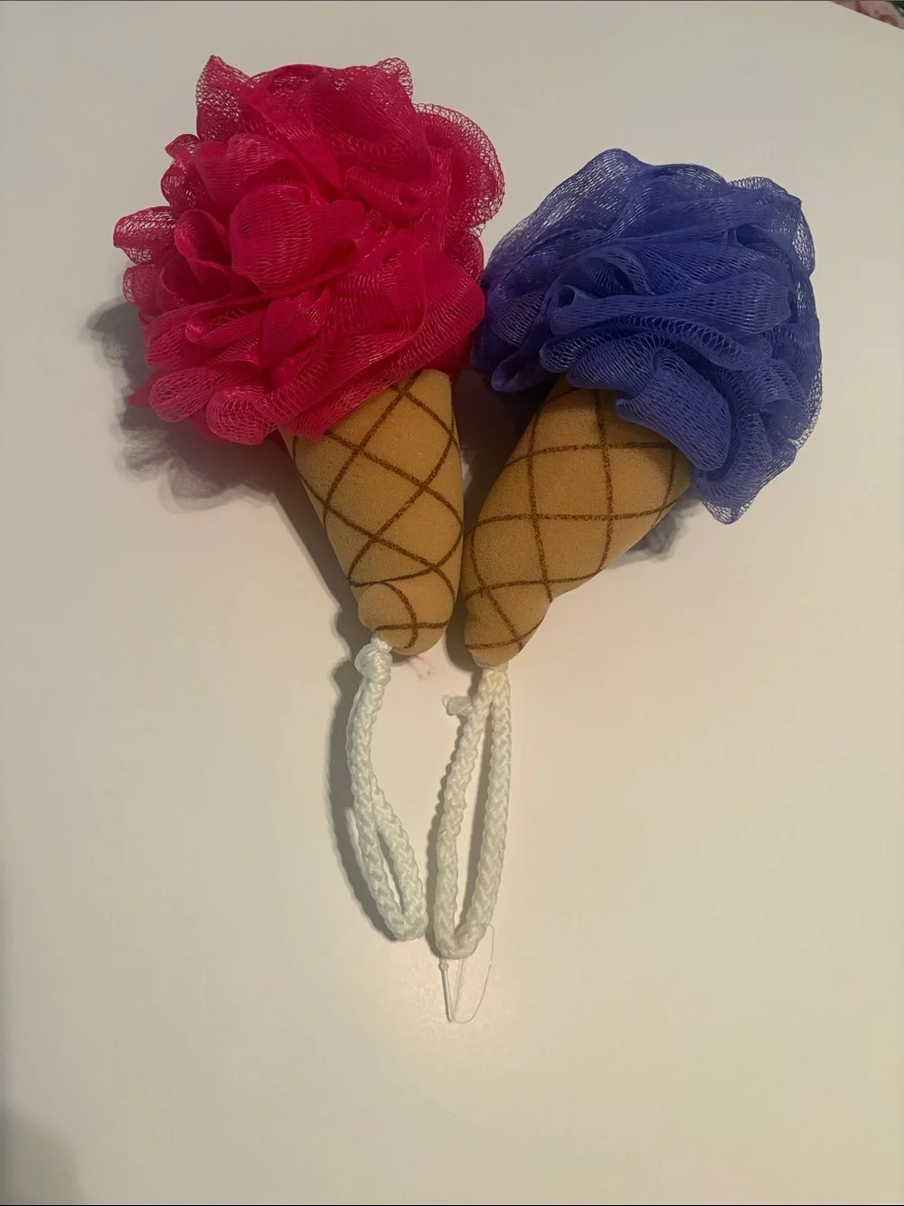 NWOT Kids Ice Cream Cone Bath Pouf Set - Pink & Purple